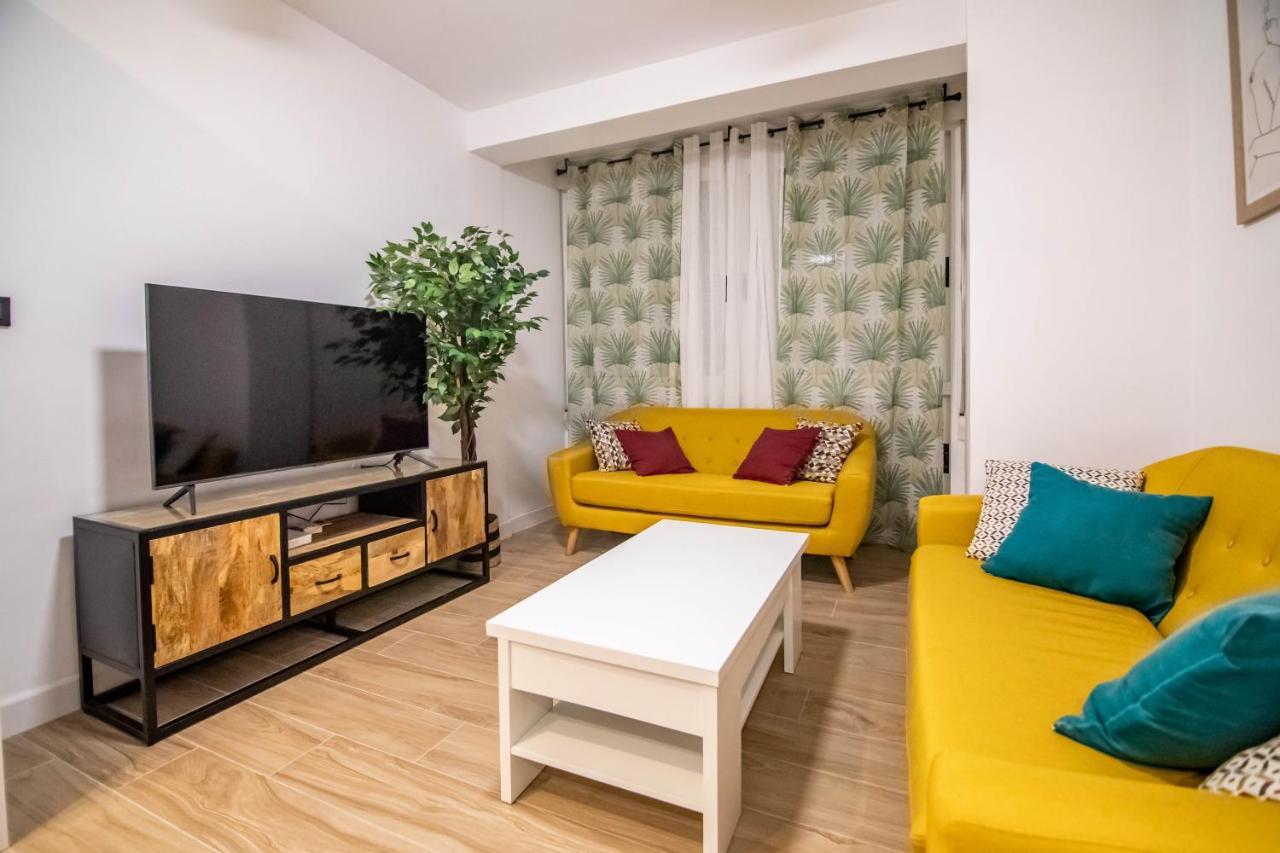 Tuguest Avenida Madrid Apartment กรานาดา ภายนอก รูปภาพ