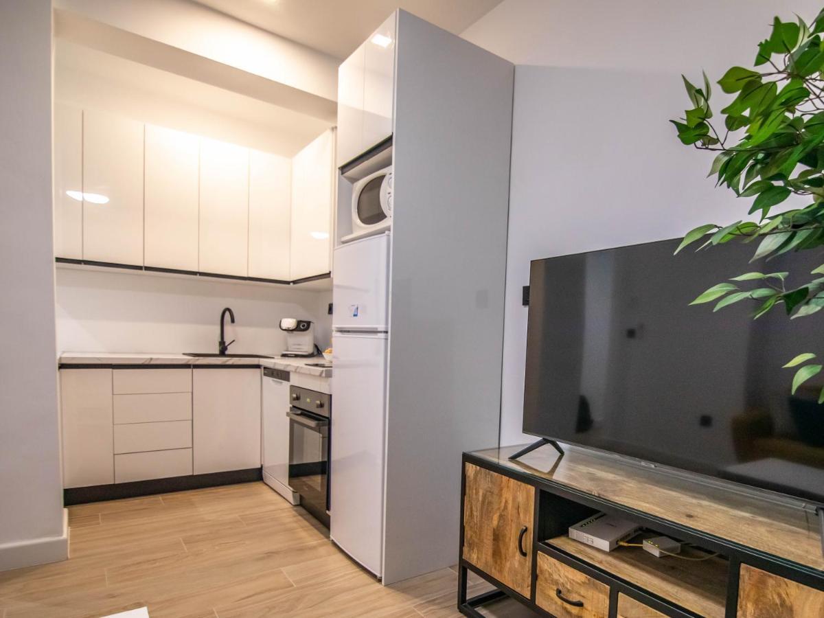 Tuguest Avenida Madrid Apartment กรานาดา ภายนอก รูปภาพ