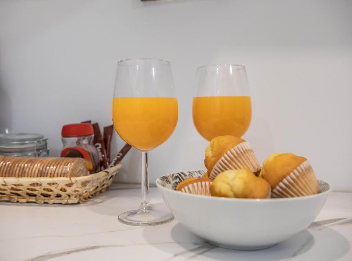 Tuguest Avenida Madrid Apartment กรานาดา ภายนอก รูปภาพ