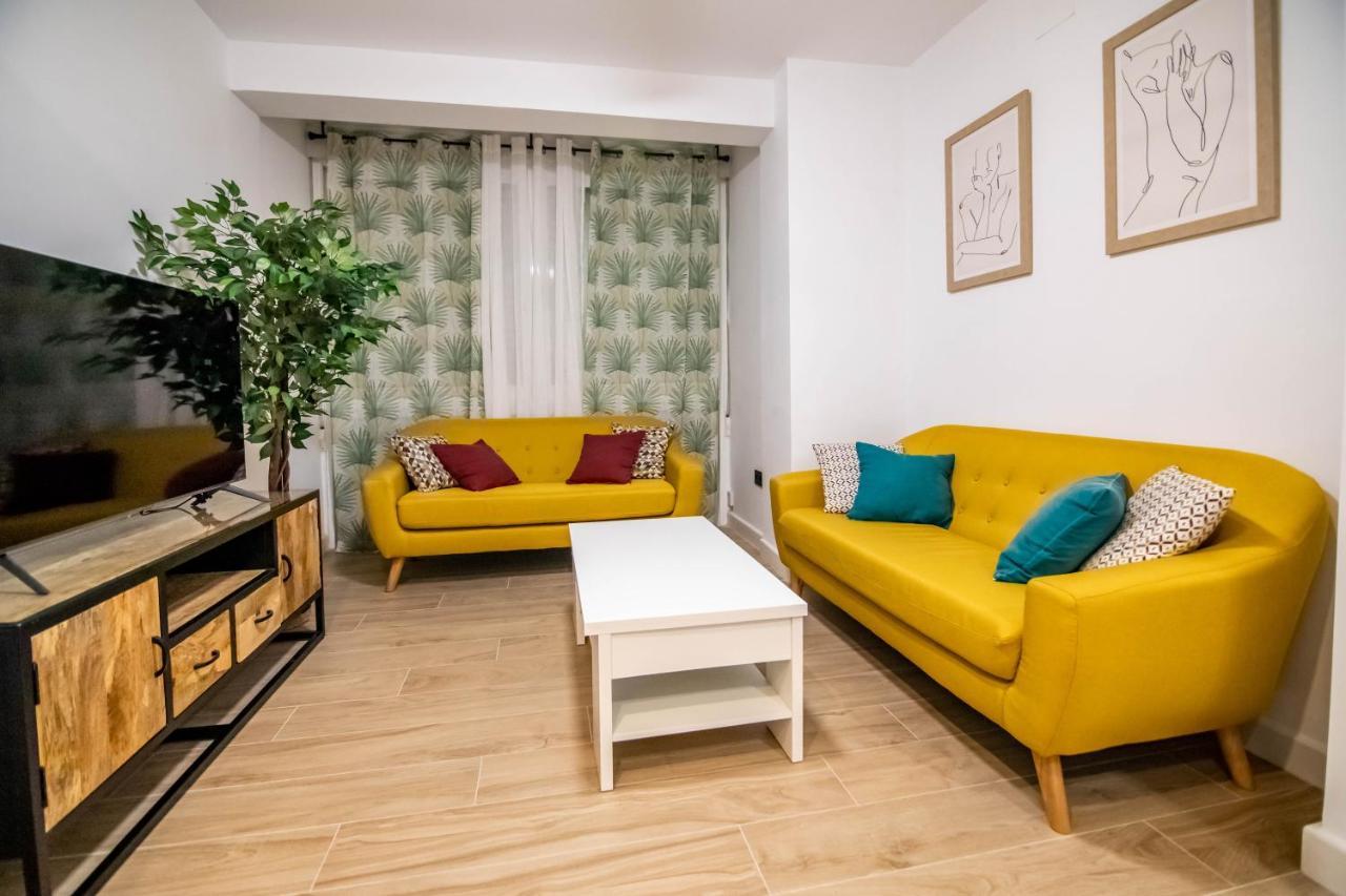 Tuguest Avenida Madrid Apartment กรานาดา ภายนอก รูปภาพ